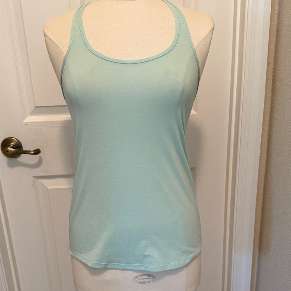 * Lululemon athletica Light Mint Green Racerback Tank Crop Top